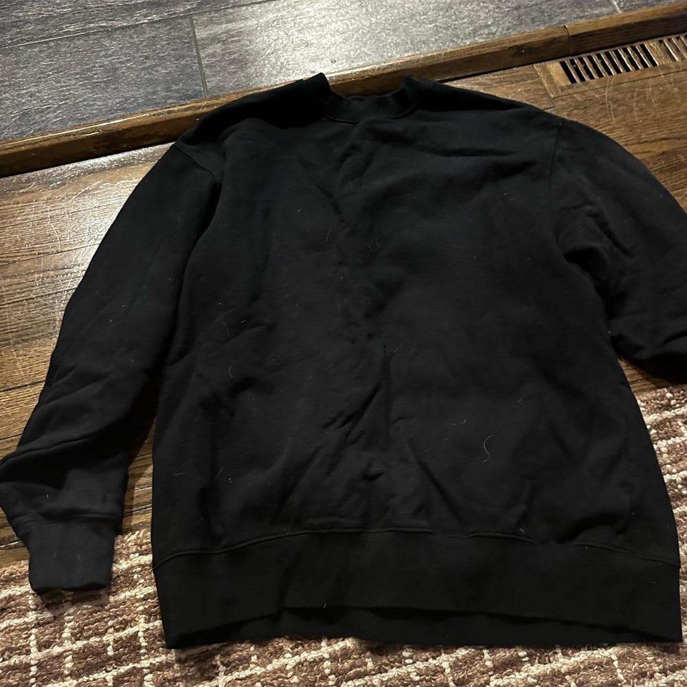 SKIMS black crew neck